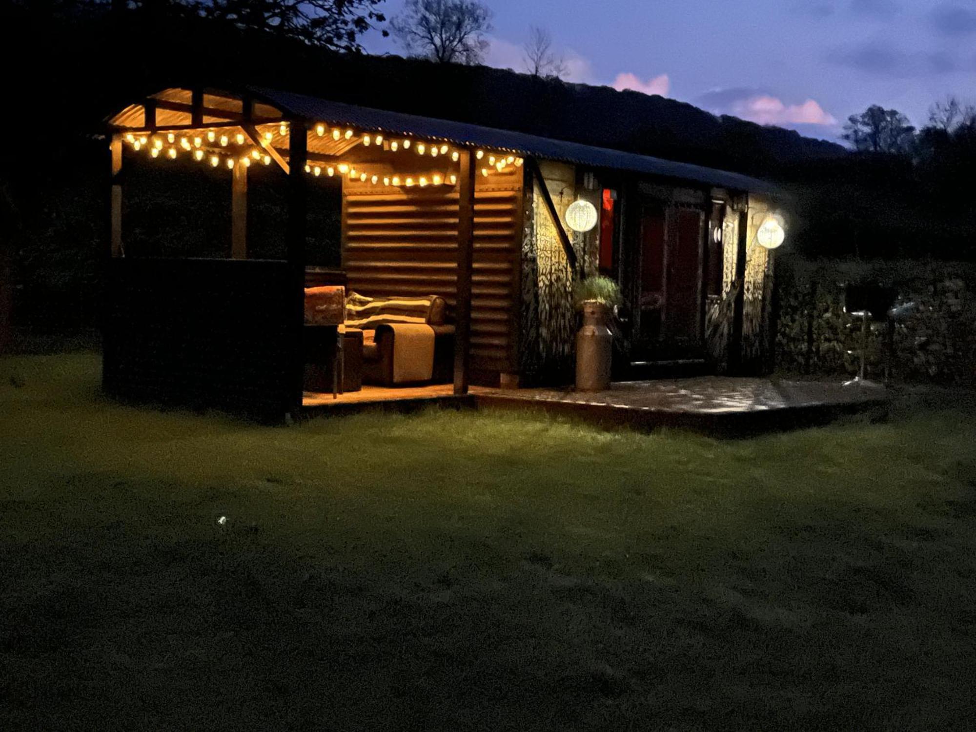 1 Bed Converted Railway Wagon Near Crickhowell Zewnętrze zdjęcie